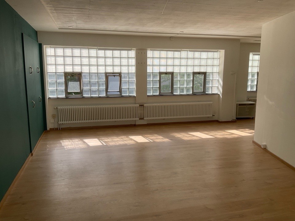 68m² bureau