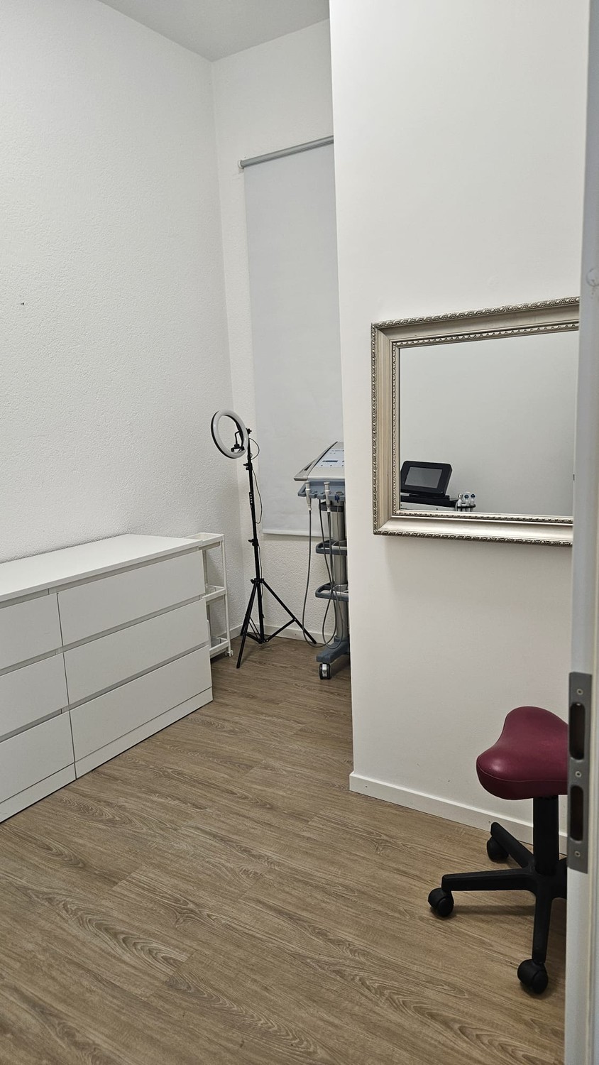 7-7m² commercial