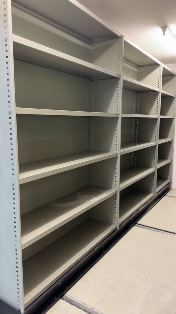 26m² storage room