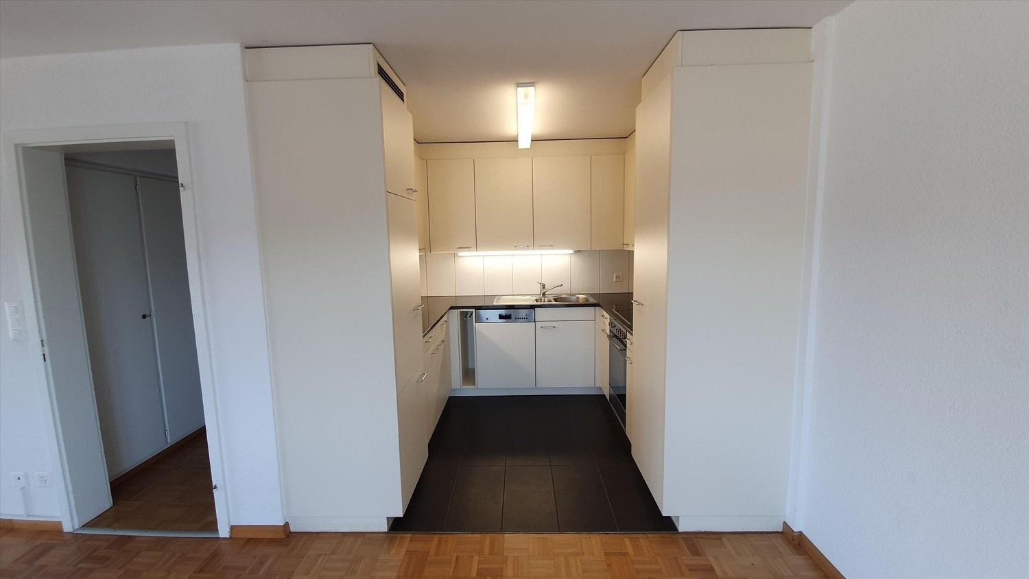 Appartement de 2 ½ pièces, photo 3 sur 5