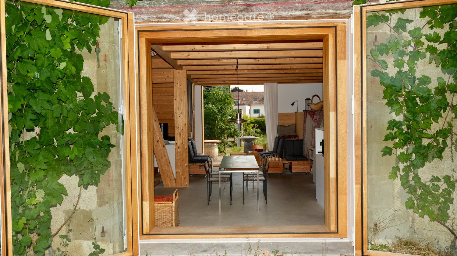 1 room single room