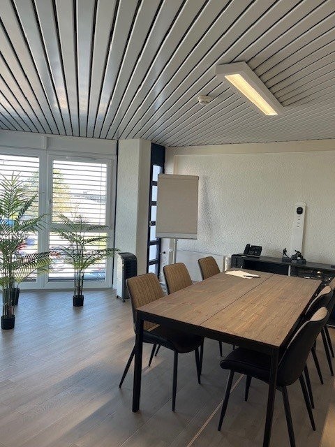59m² office, photo 2 sur 3