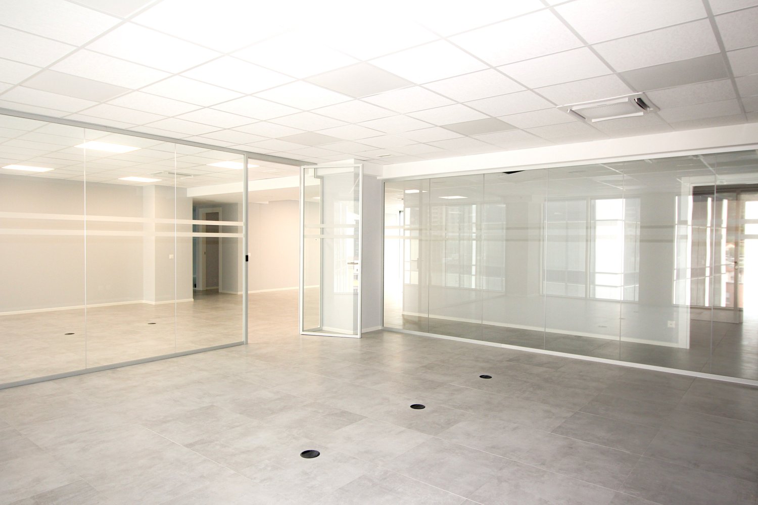 Bureau, photo 3 sur 8