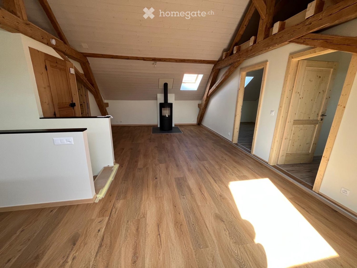 4 rooms apartment, photo 1 sur 5
