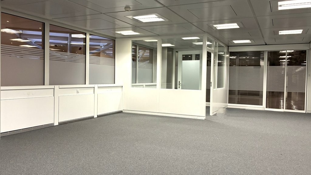115m² office, photo 3 sur 7