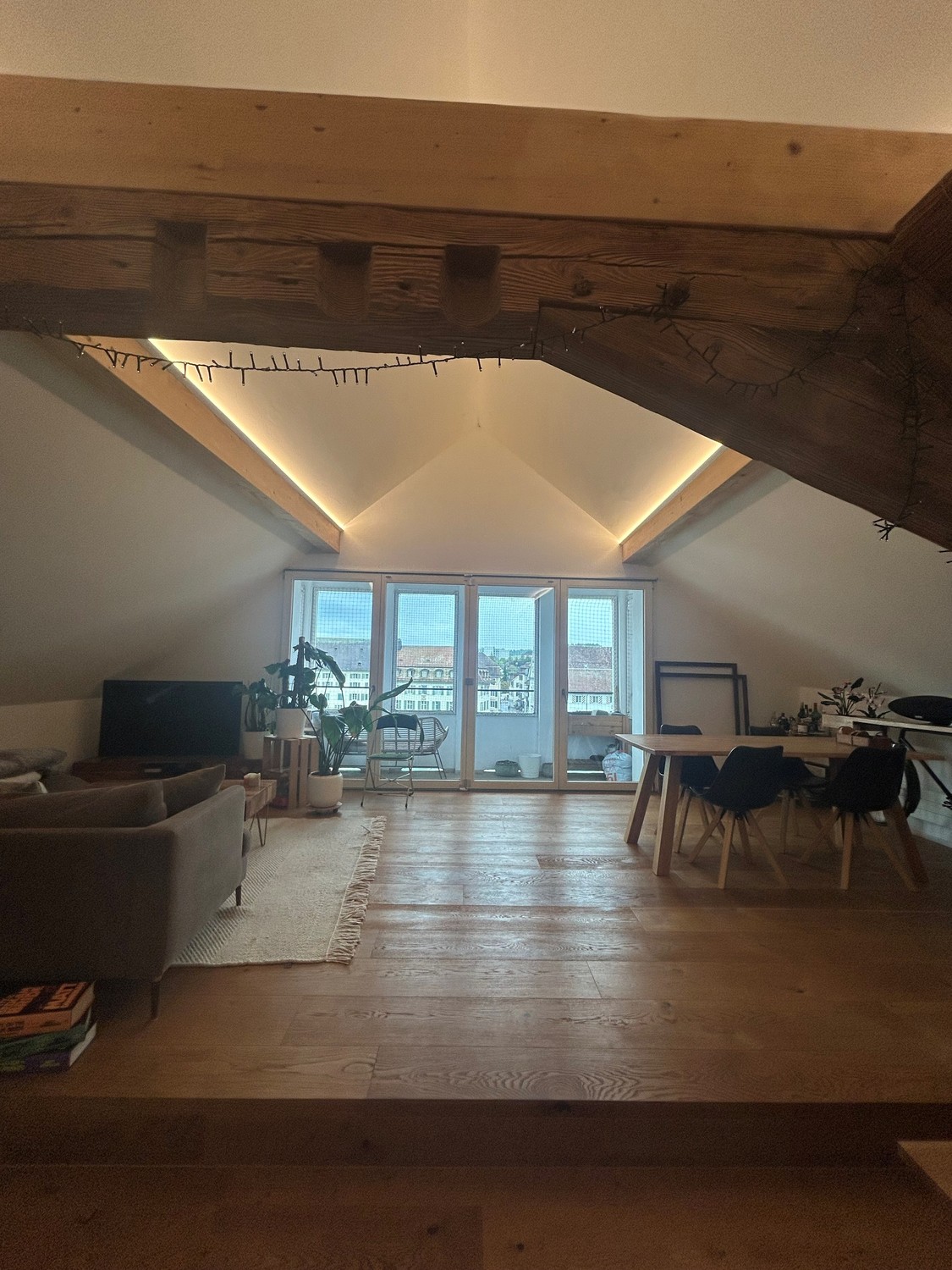 Appartement mansardé de 2 ½ pièces