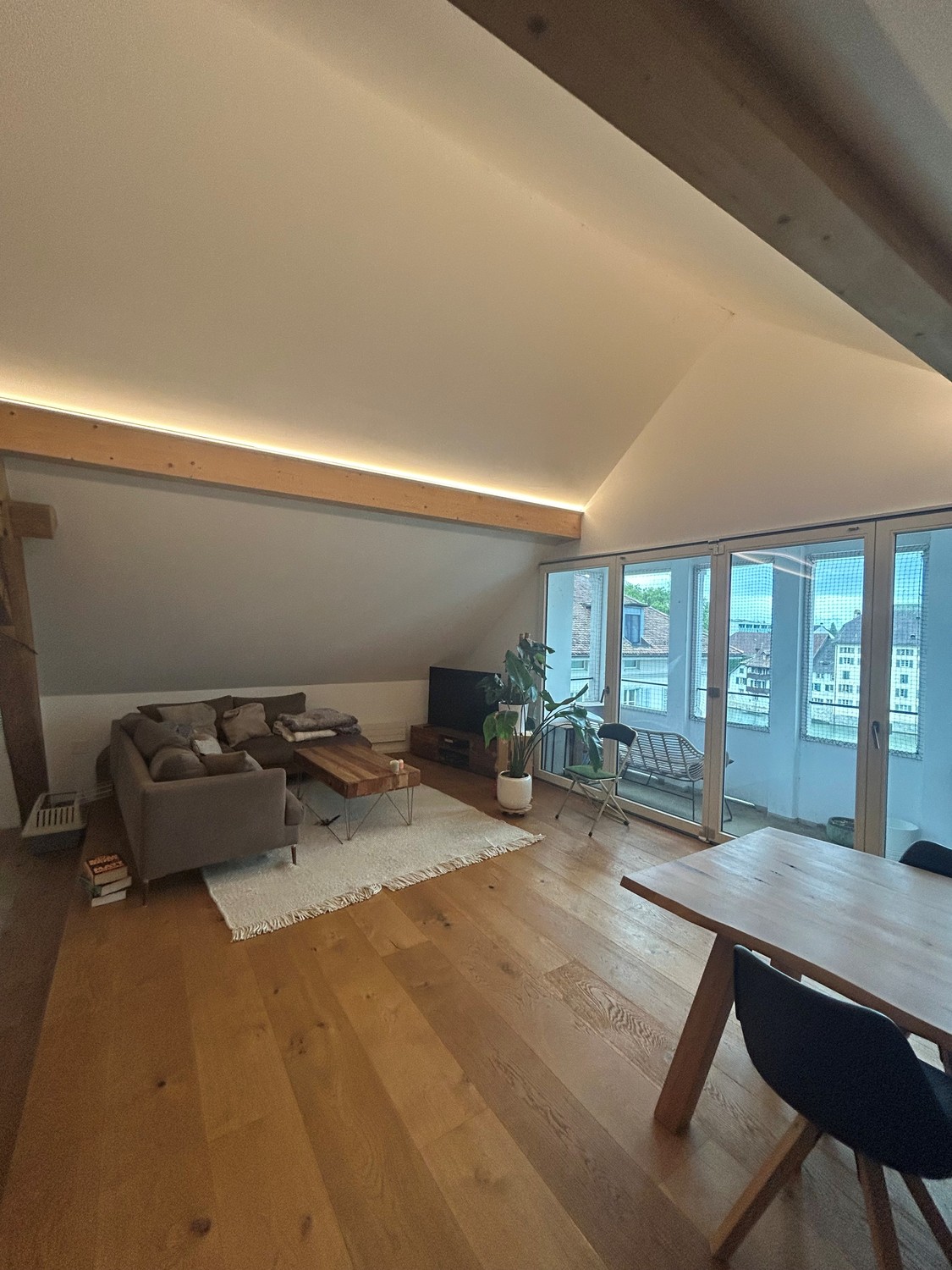 Appartement mansardé de 2 ½ pièces