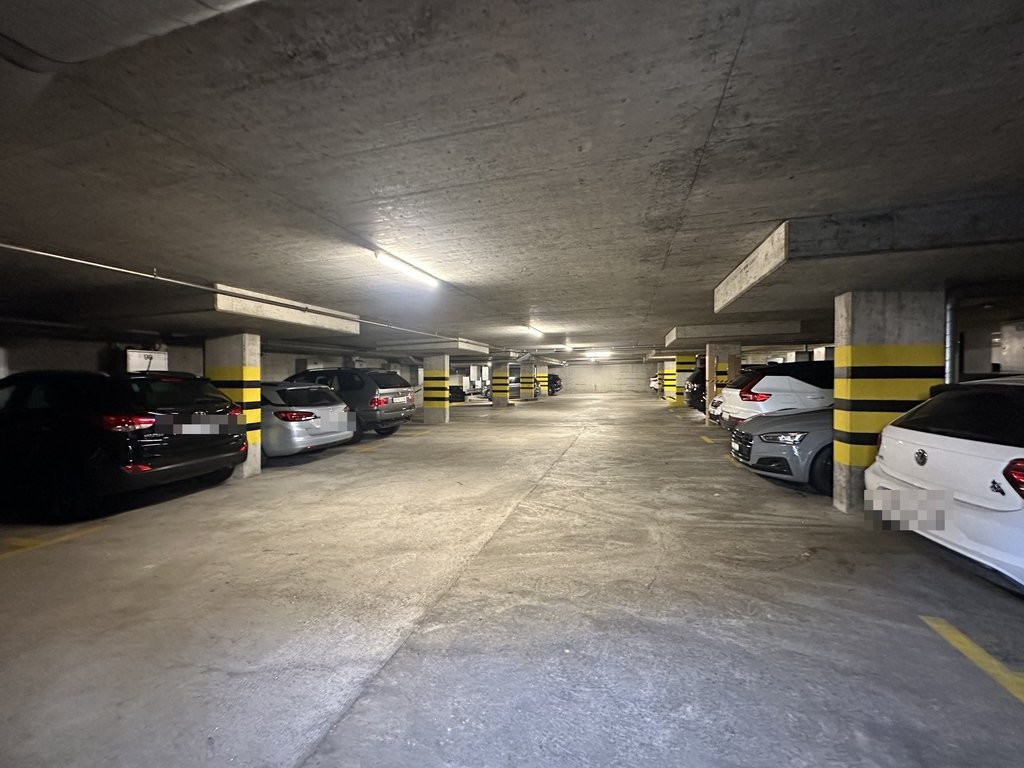 Place en sous-sol, photo 3 sur 3