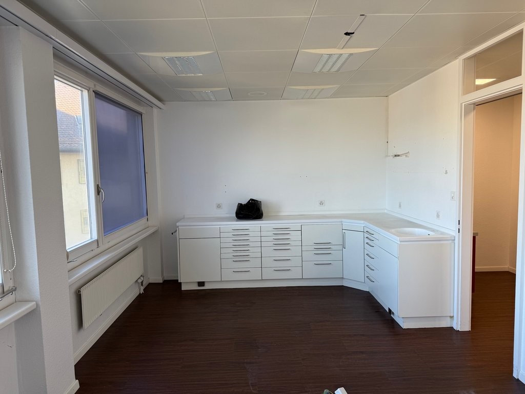92m² de cabinet
