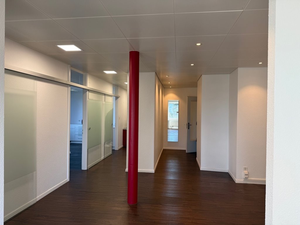 92m² de cabinet