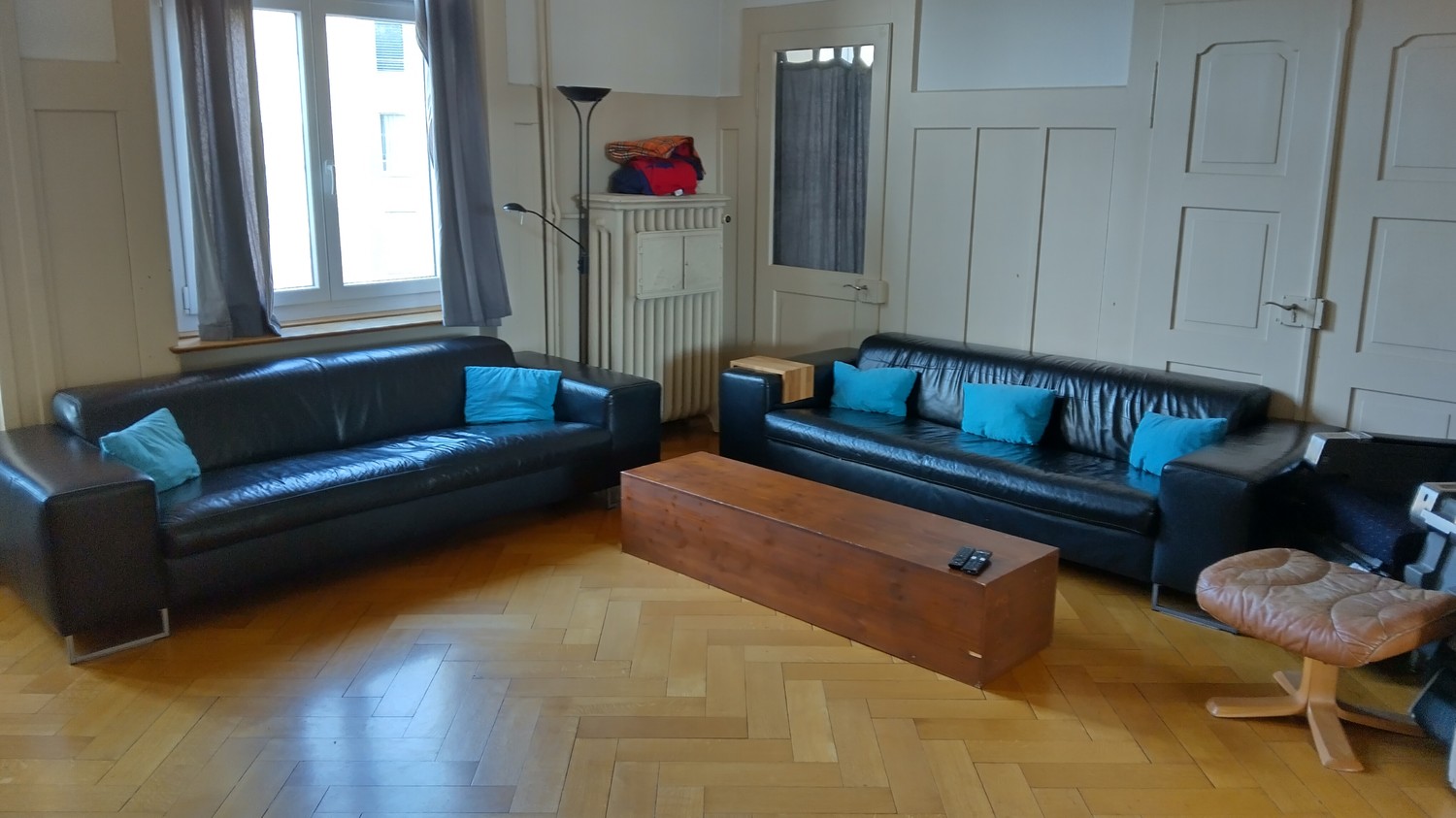 Chambre en colocation, photo 1 sur 5
