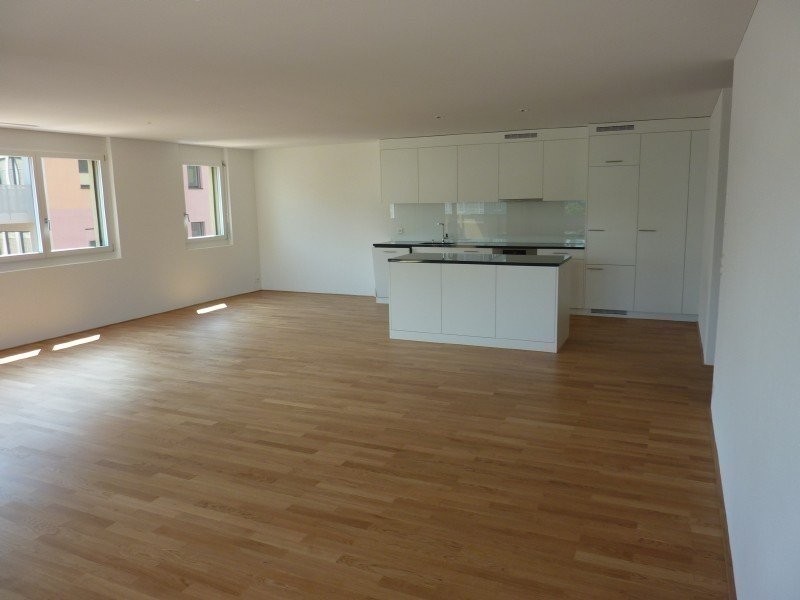 Appartement de 4 ½ pièces, photo 1 sur 8