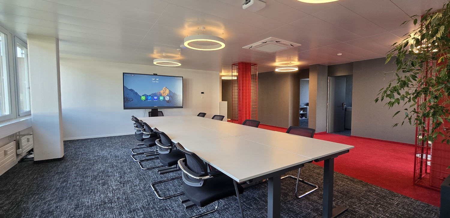 Commercial 100-205m²