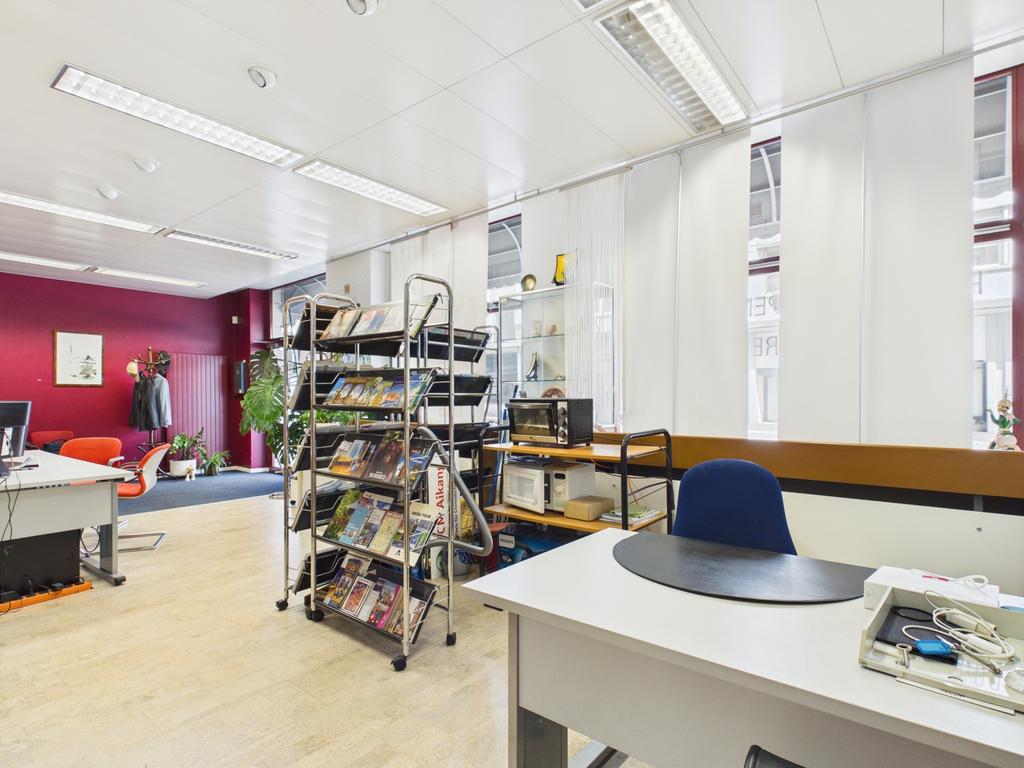 Magasin de 77m²
