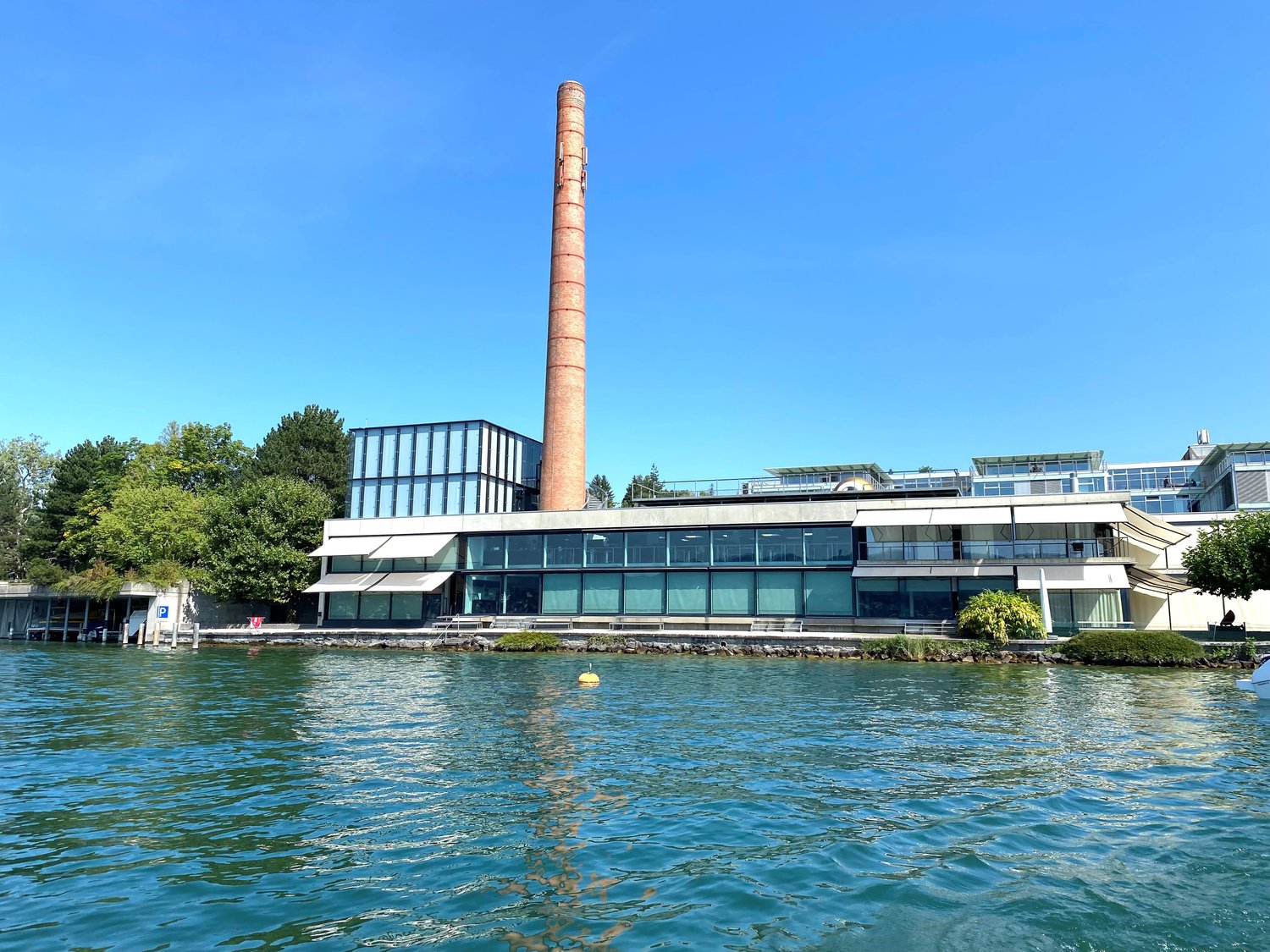 1840m² de bureaux, photo 1 sur 10