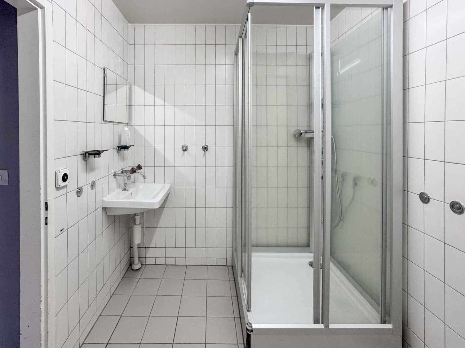 365m² commercial