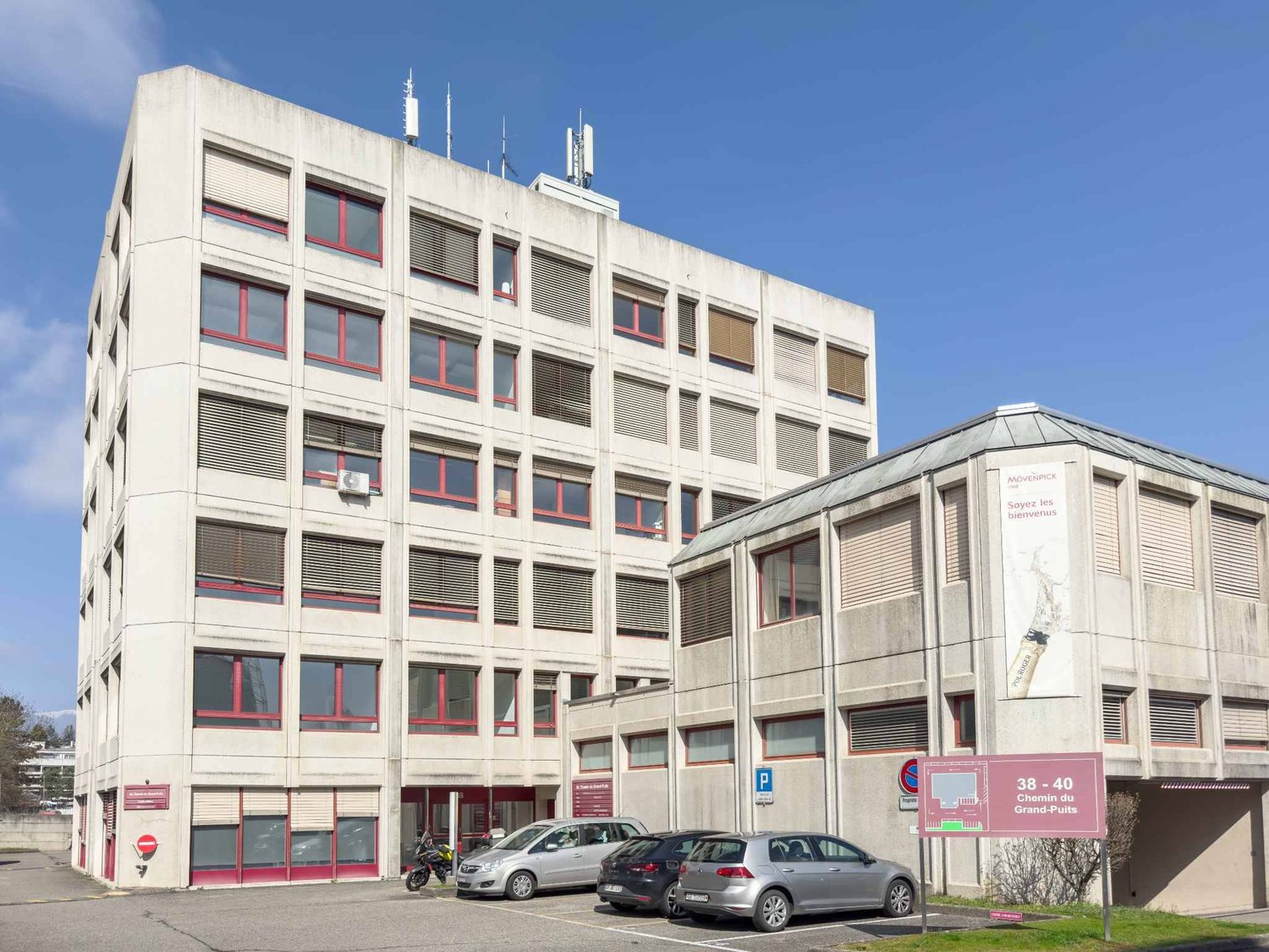 365m² commercial