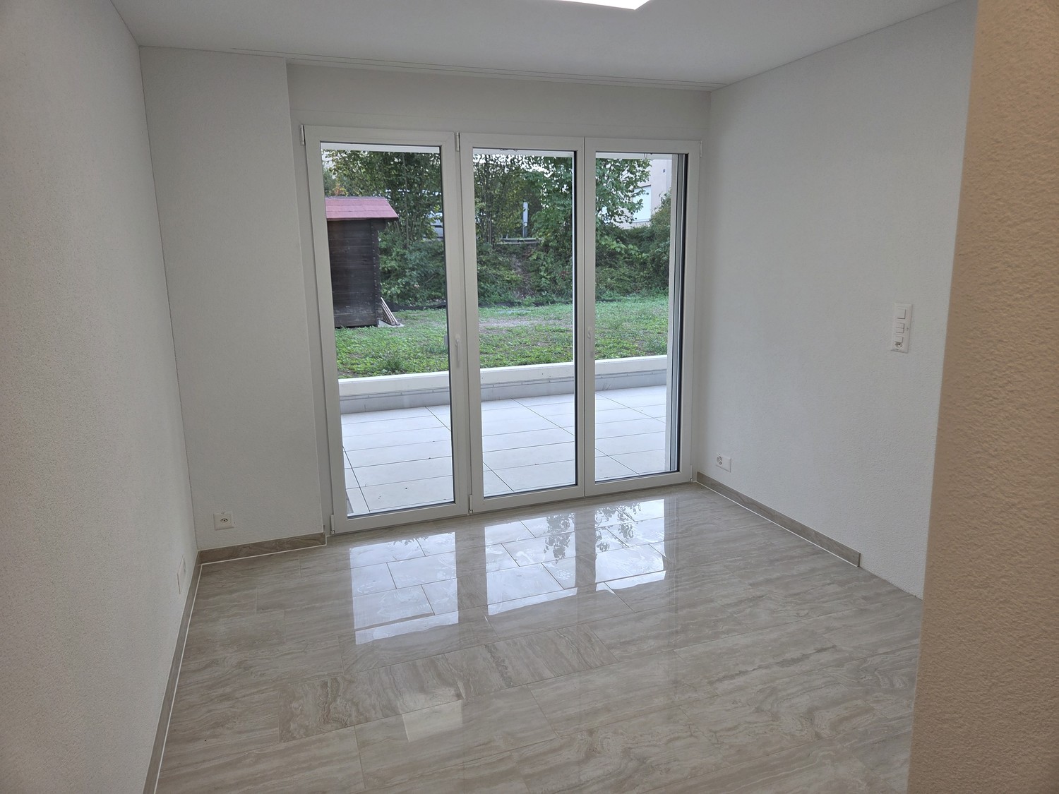 Bureau de 24-24m², photo 1 sur 8