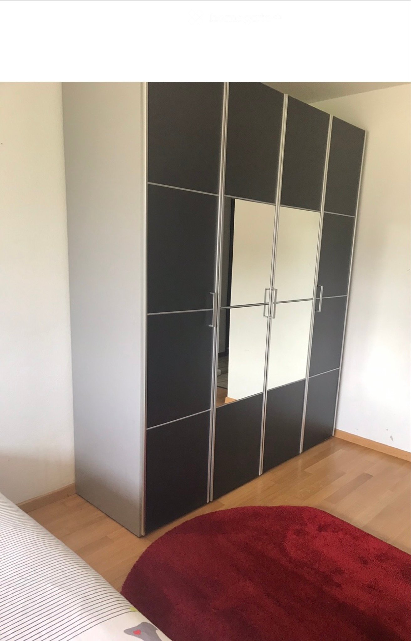 1 room single room, photo 1 sur 2