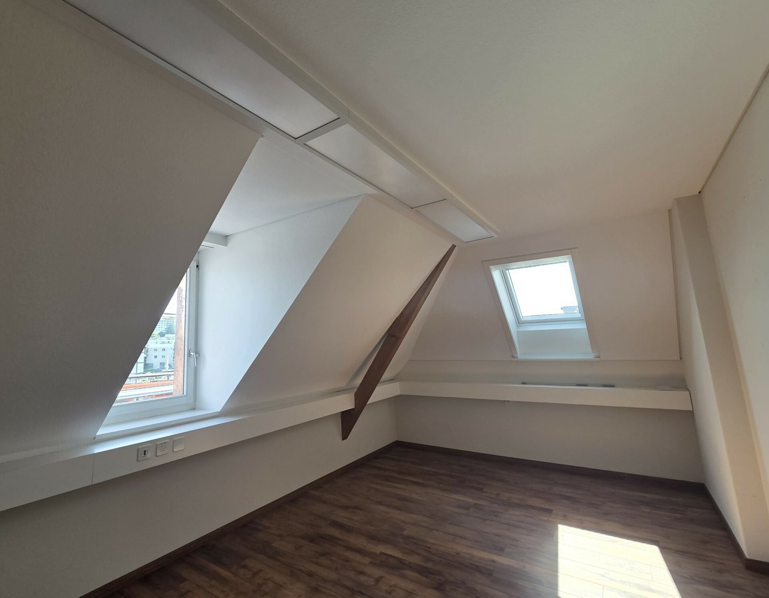 87m² bureau