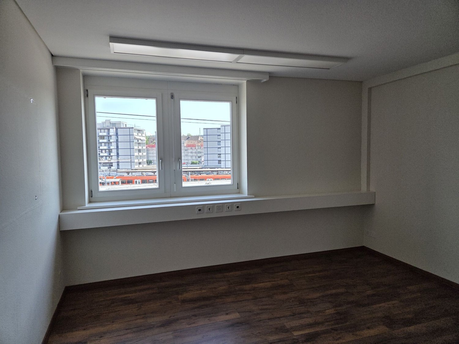 87m² bureau