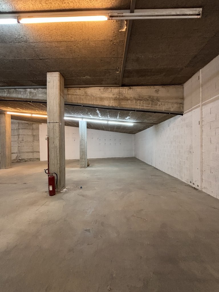 620m² commercial