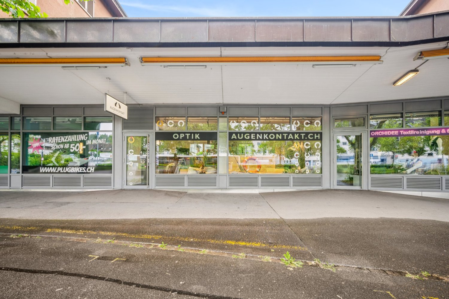 200m² commercial, photo 2 sur 10