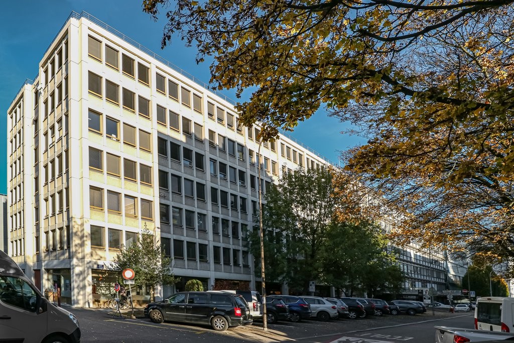 118m² office, photo 1 sur 7