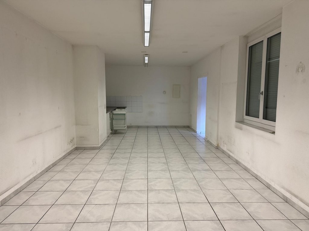 Commerce de 60m²