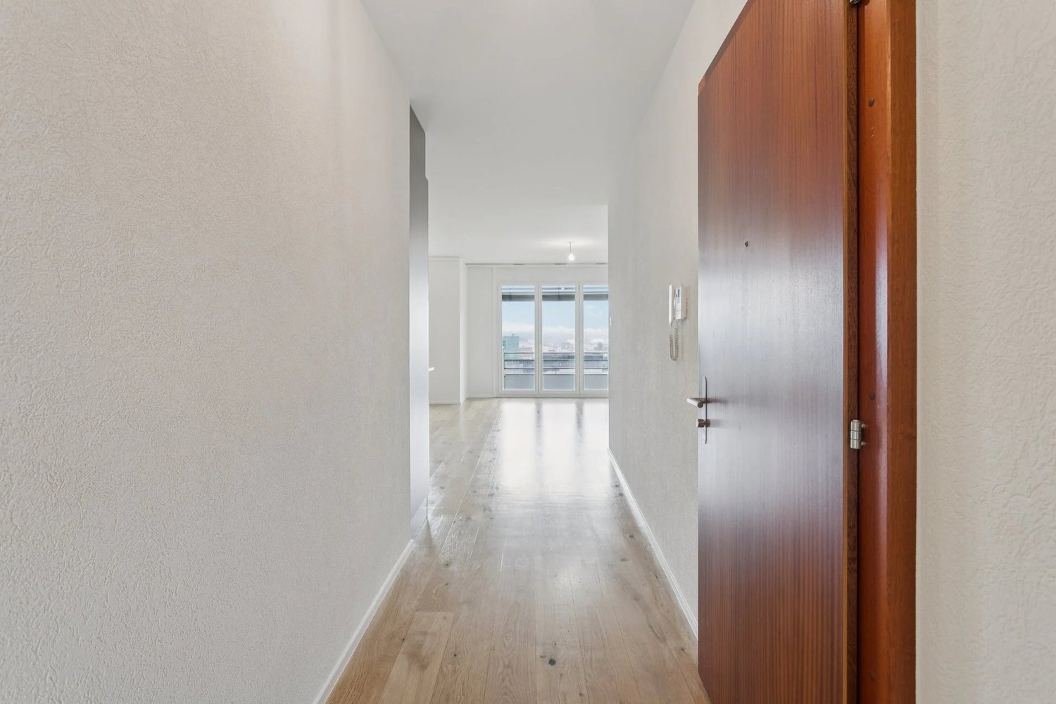 4 rooms apartment, photo 2 sur 10