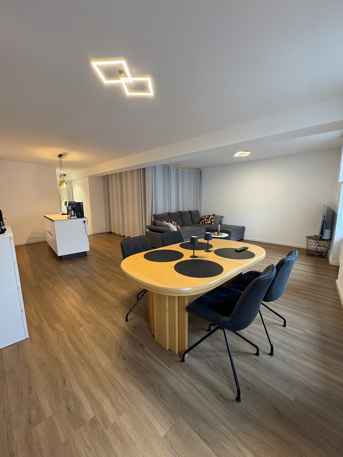 Appartement de 2 ½ pièces, photo 1 sur 10