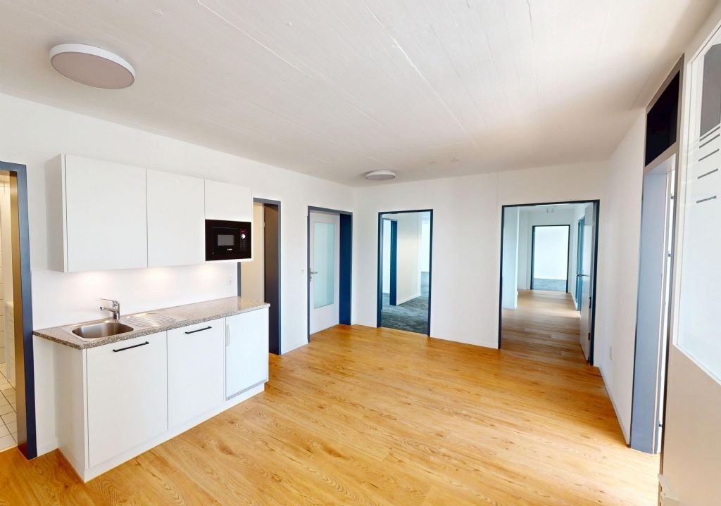 85m² bureau, photo 1 sur 6