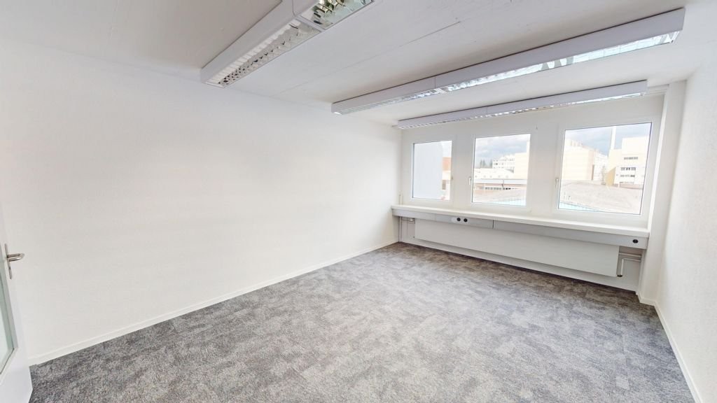 85m² bureau, photo 5 sur 6