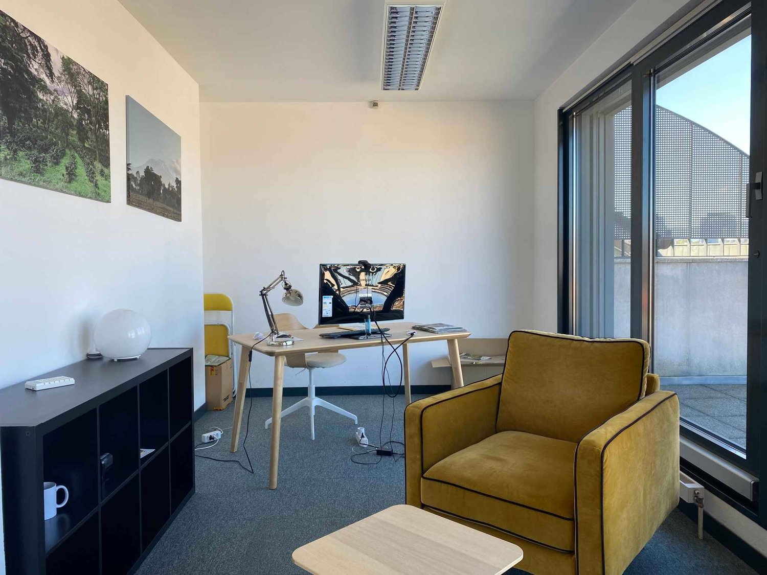 158m² office