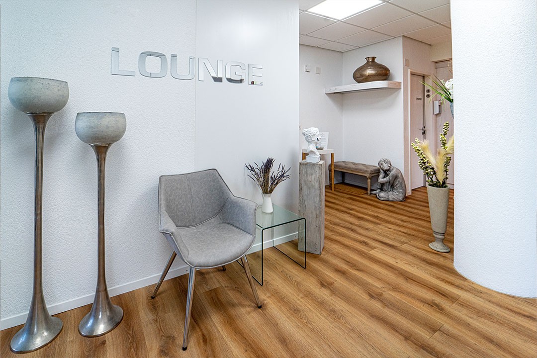 70m² commercial