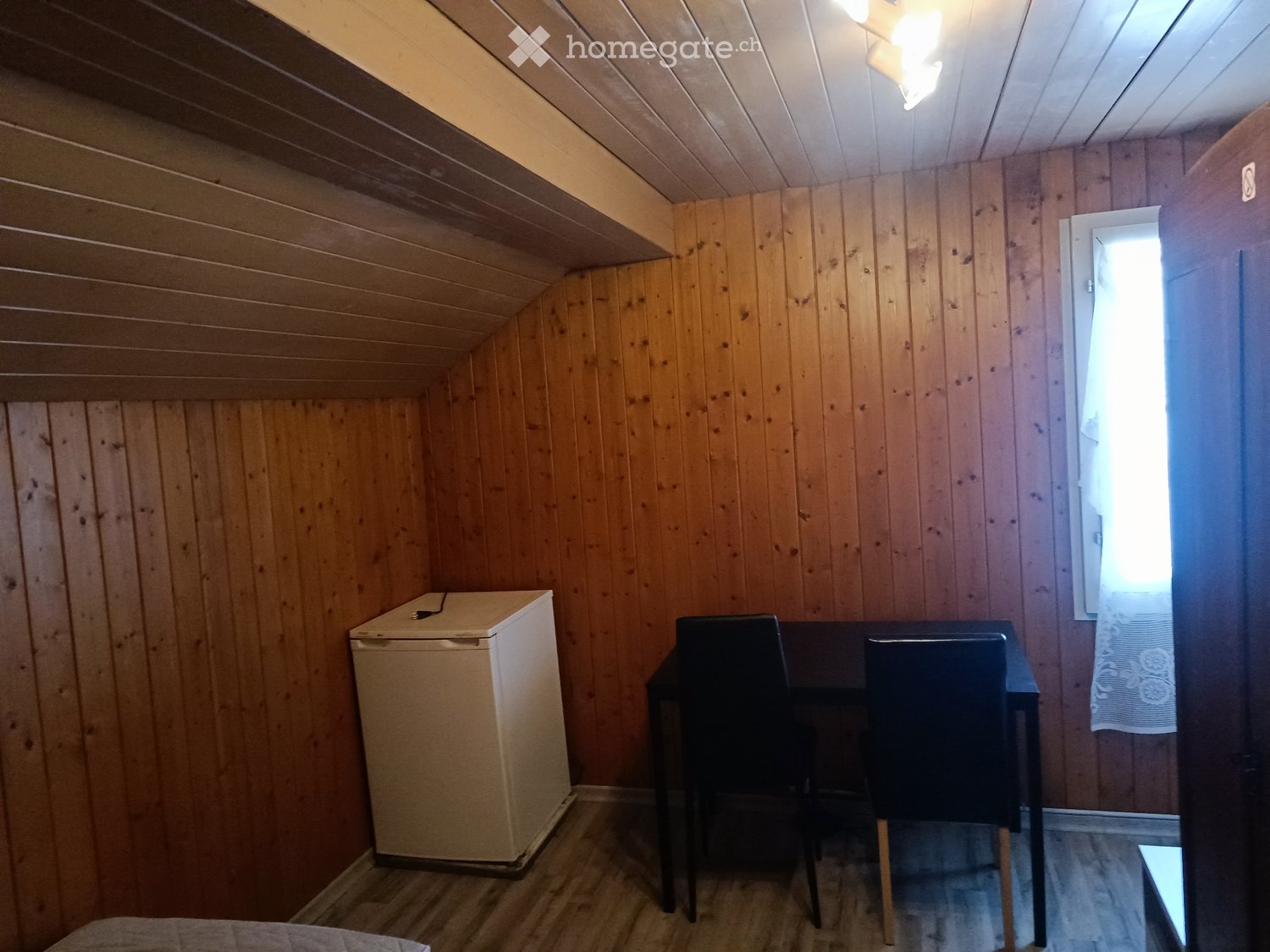 1 pièce chambre simple, photo 1 sur 3