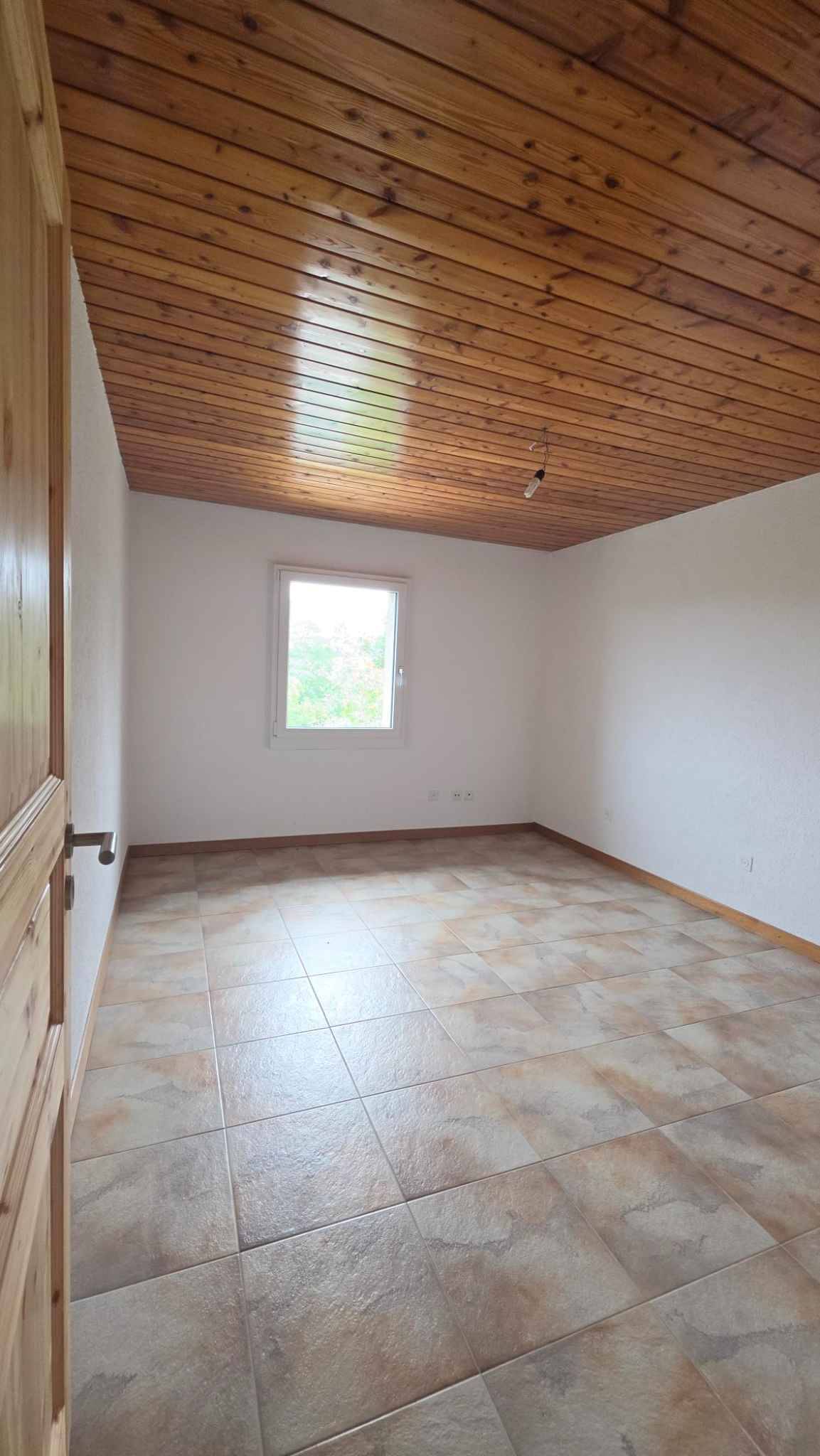 5 rooms apartment, photo 3 sur 5