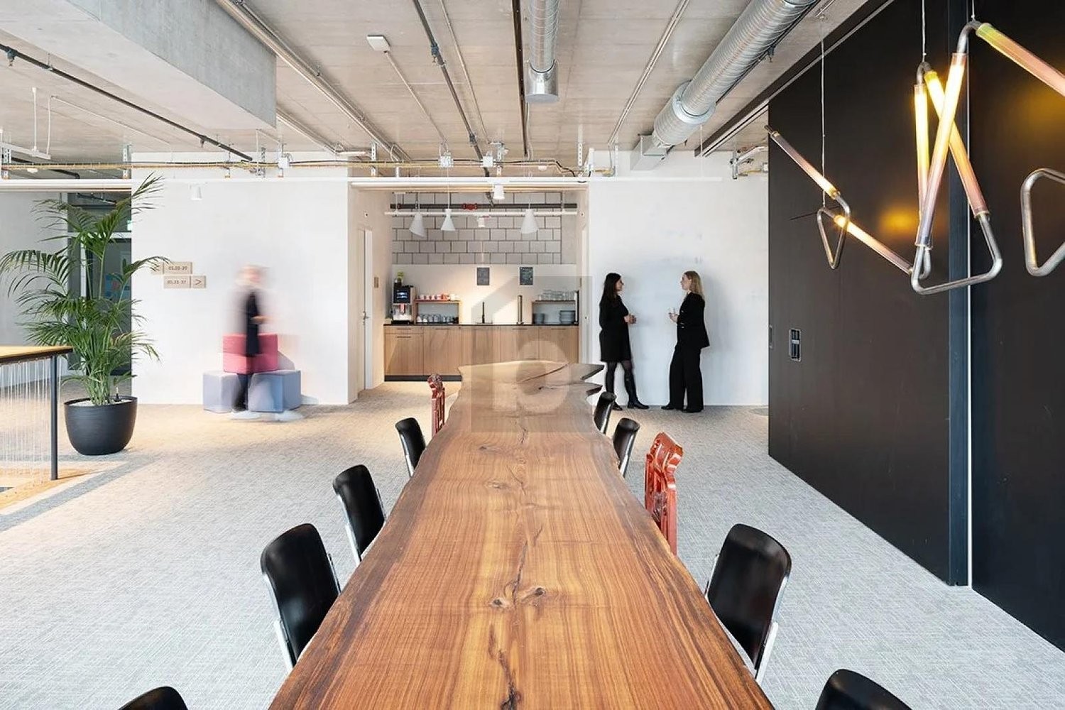 Bureau de 100m²