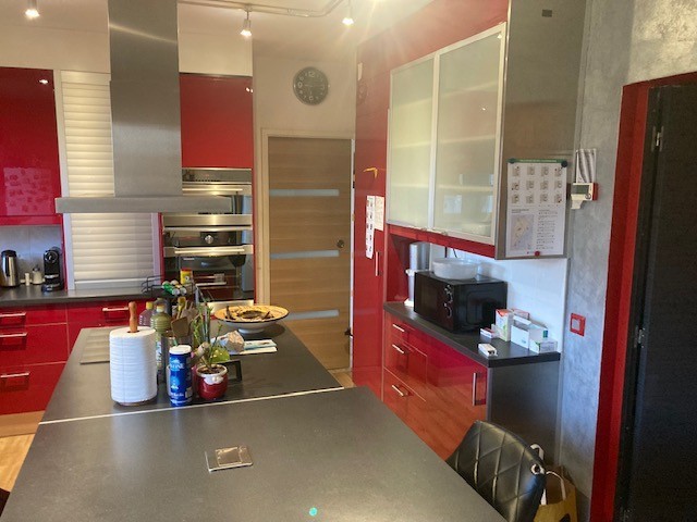 Chambre dans un appartement partagé