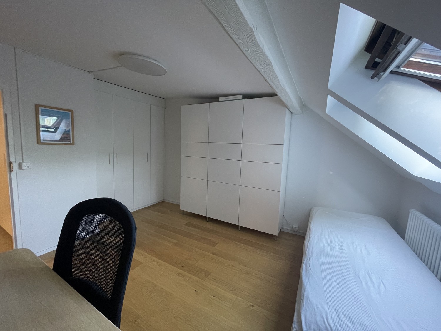 5 rooms apartment