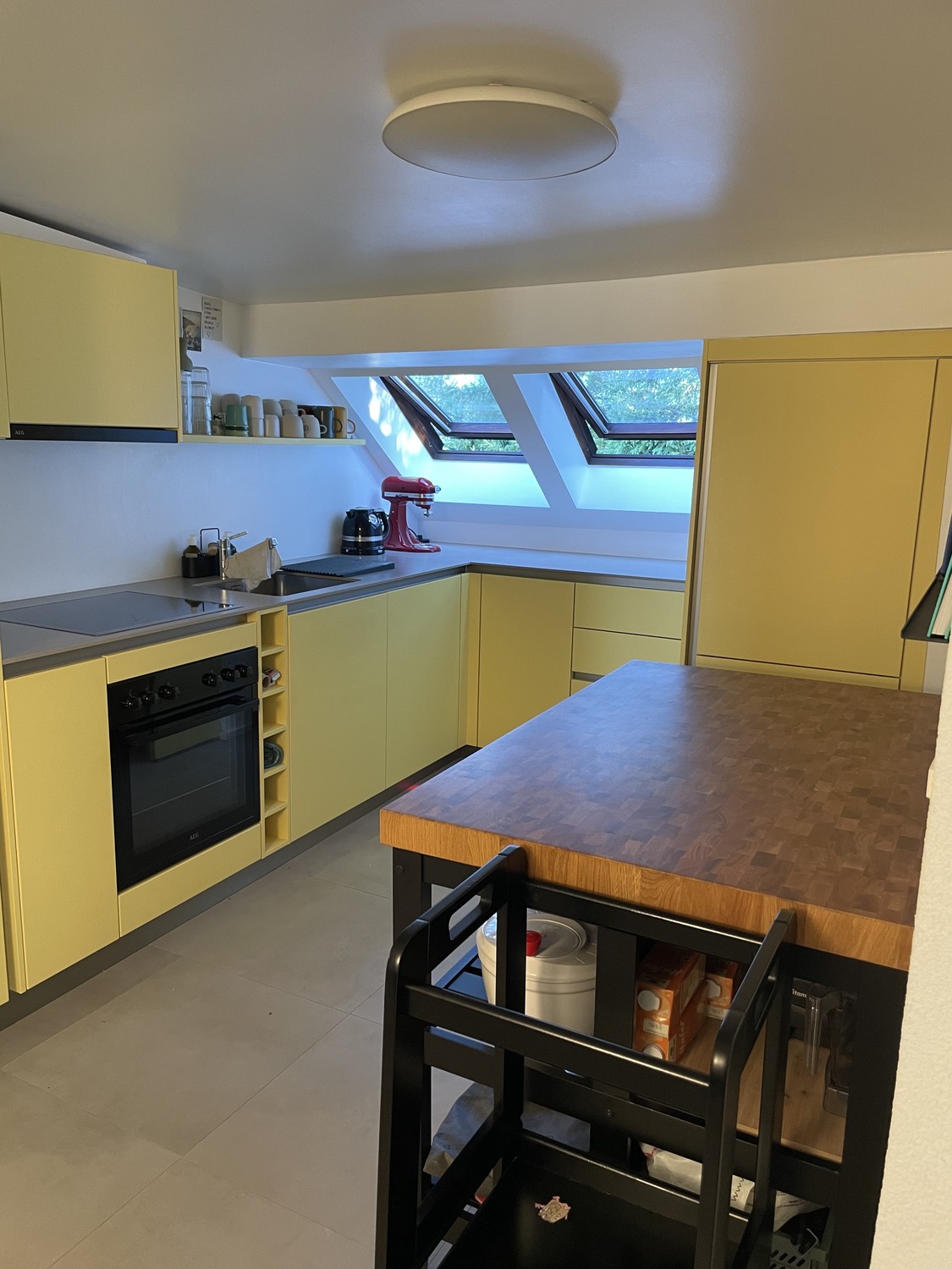 5 rooms apartment
