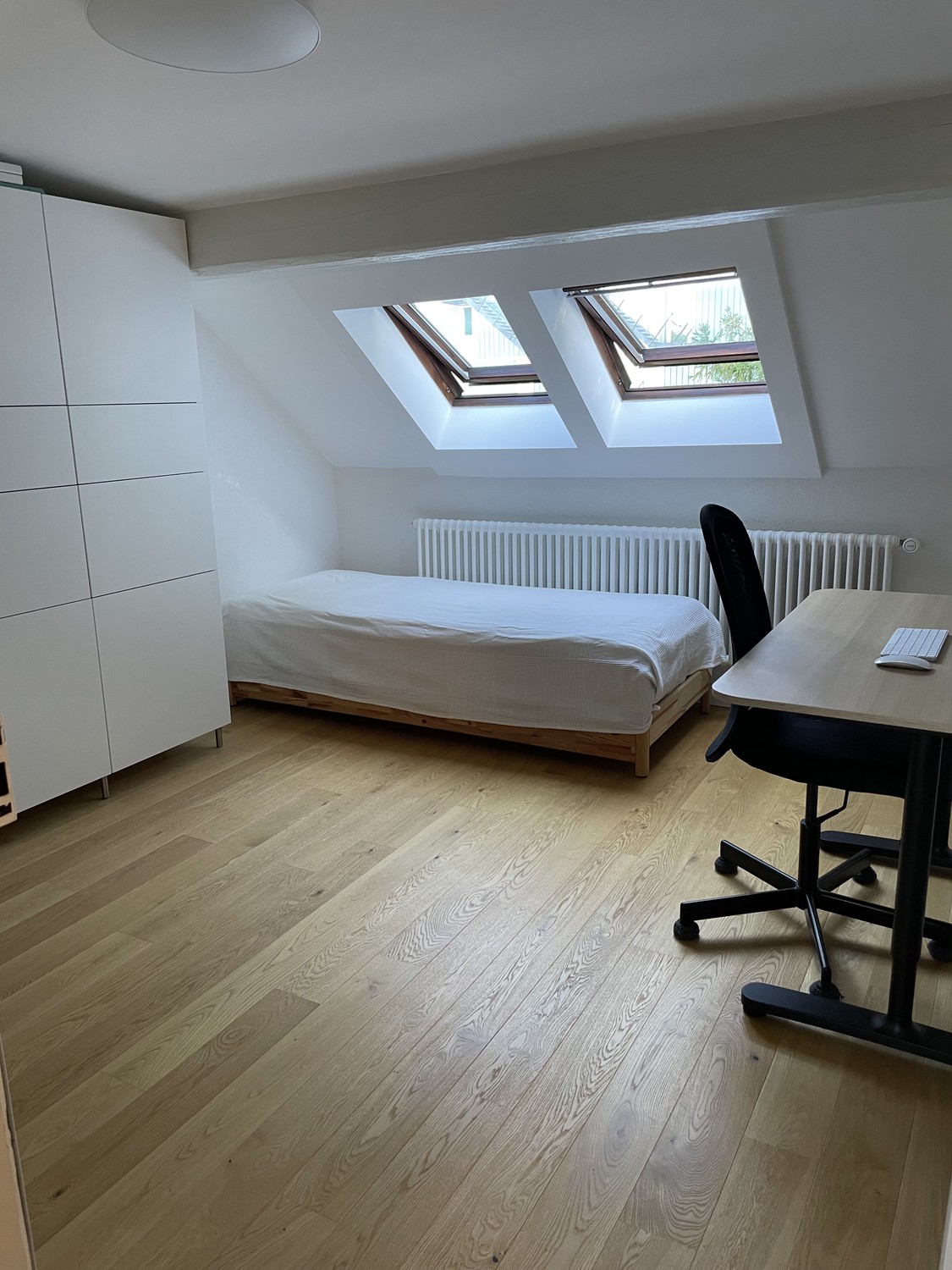 5 rooms apartment