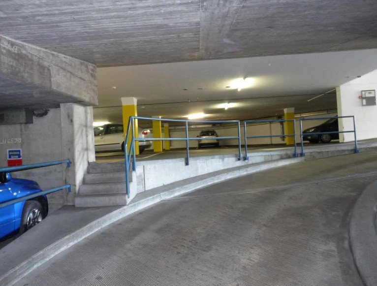 Place de parc souterrain de 12m²