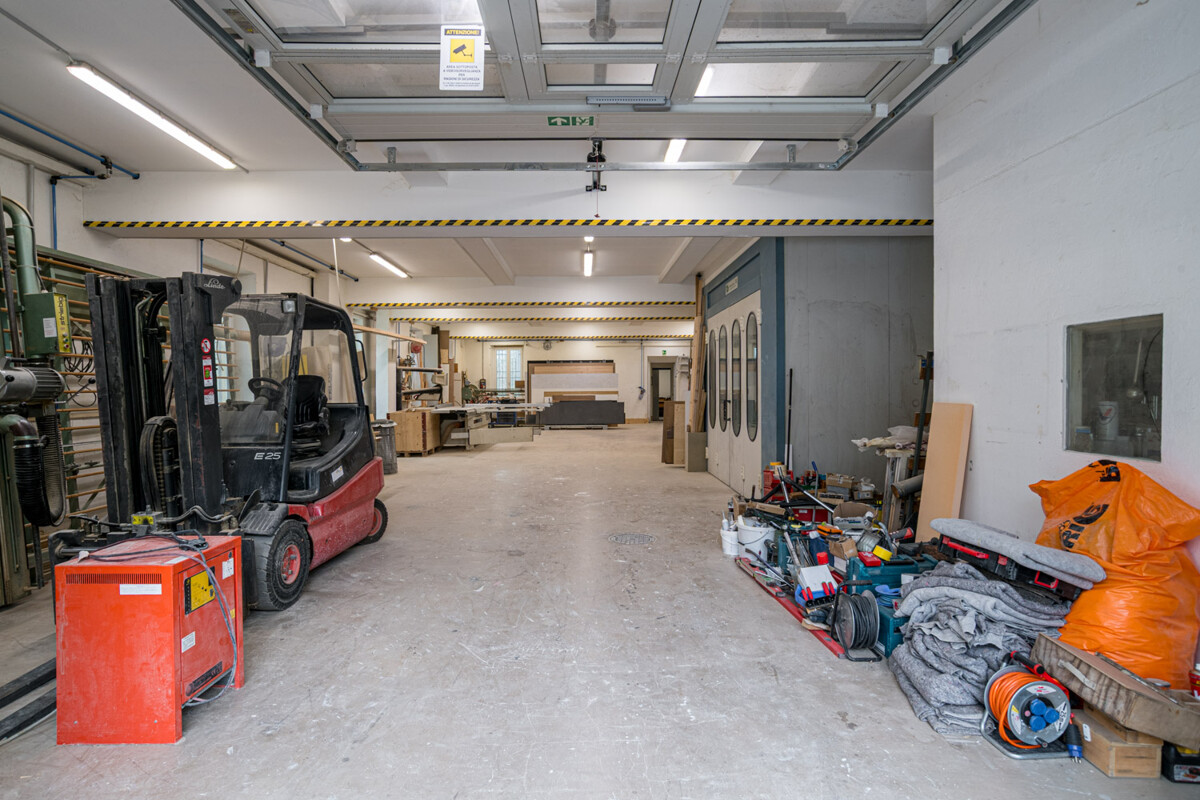 Local de stockage de 385m²
