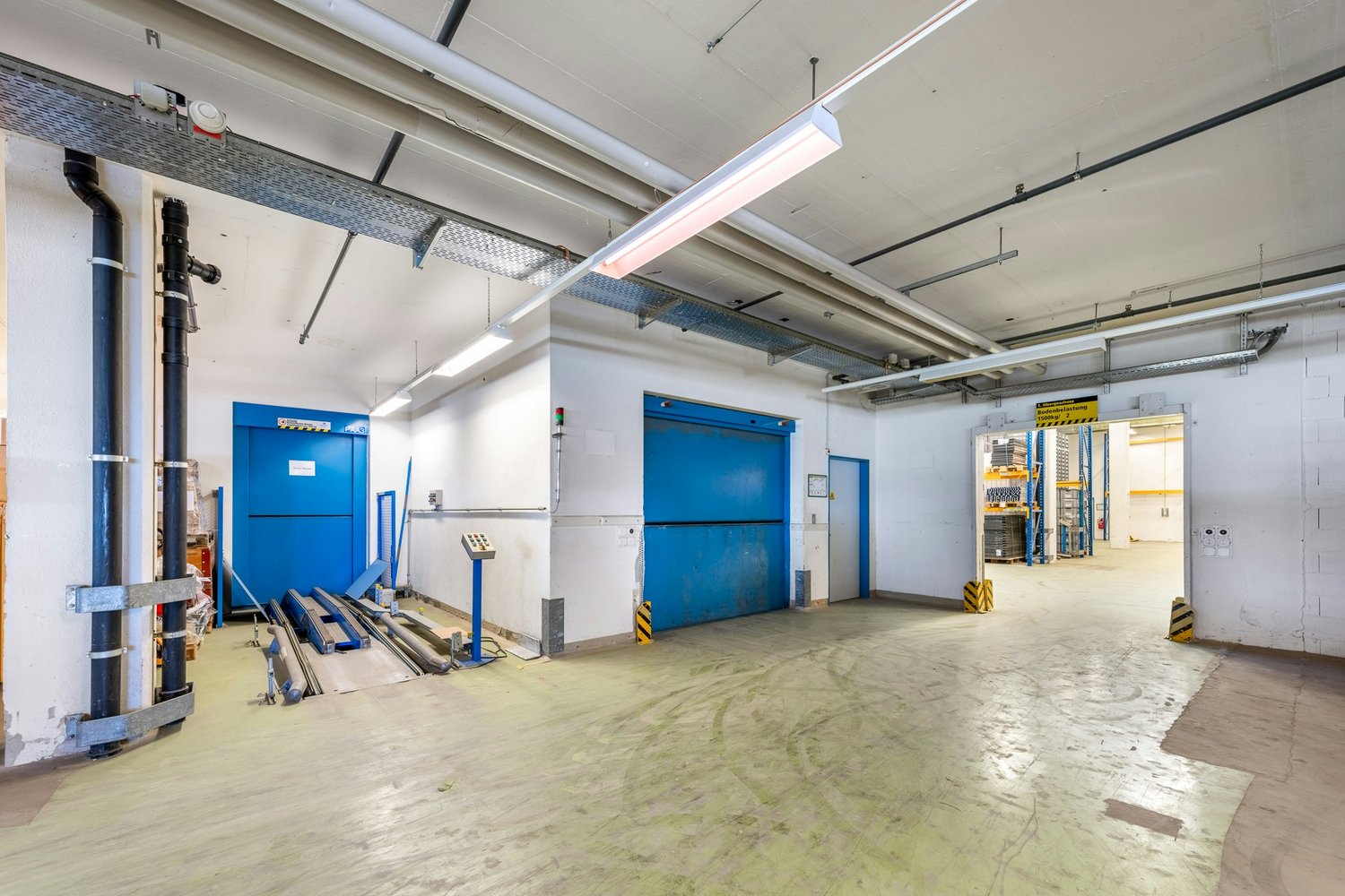 2500m² commercial, photo 10 sur 10