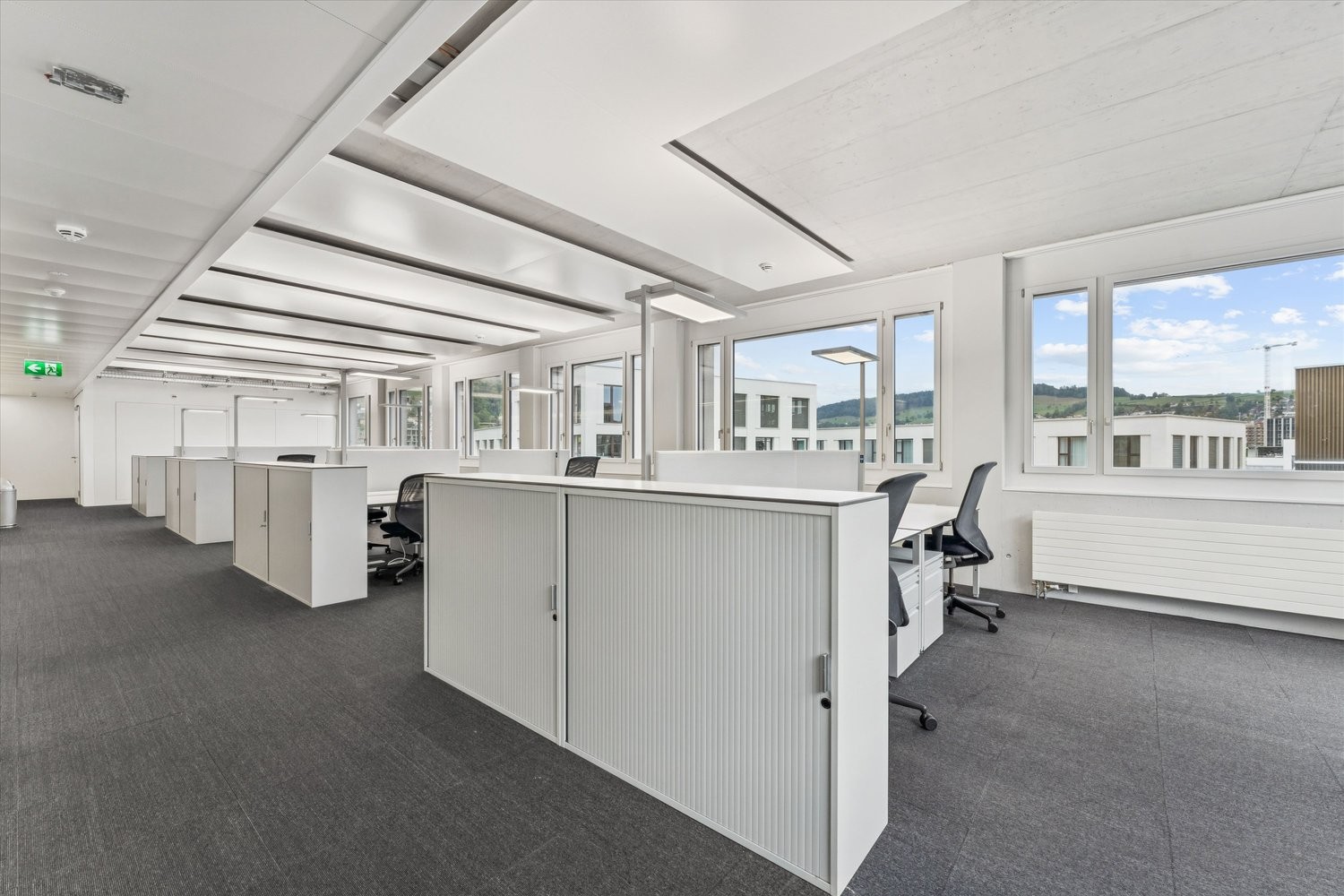 613m² bureau
