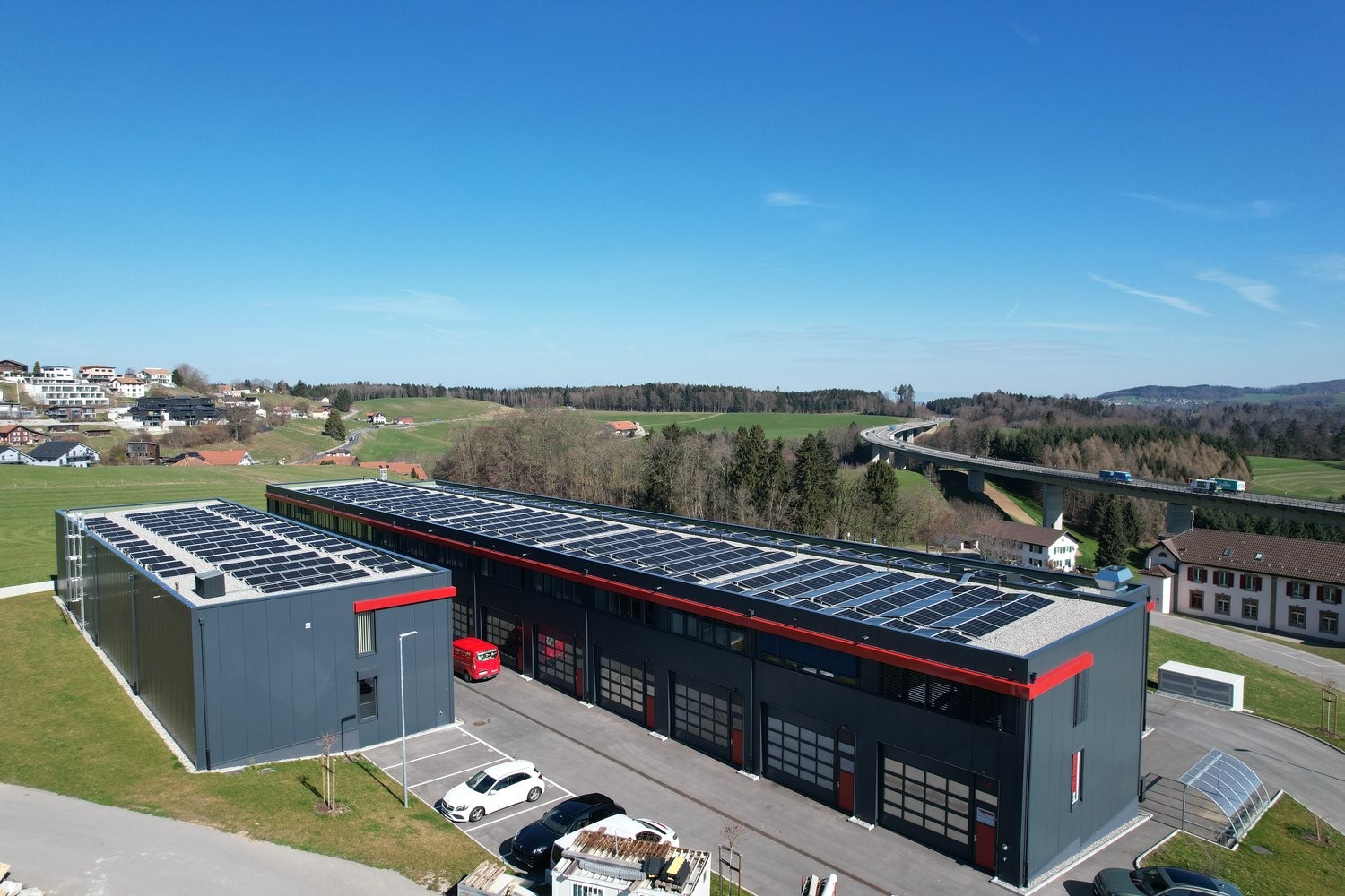125m² office