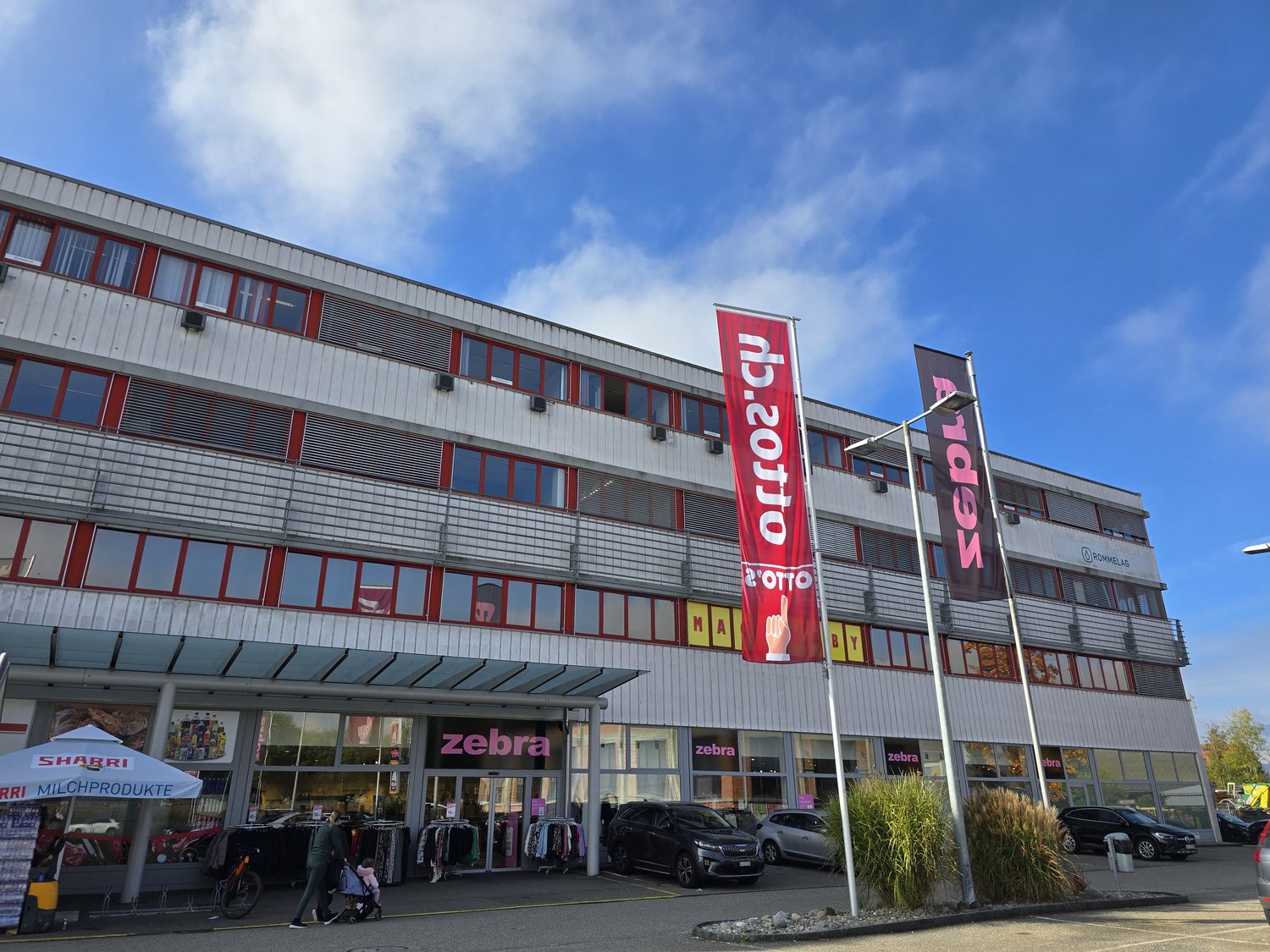 Local de stockage de 235m²