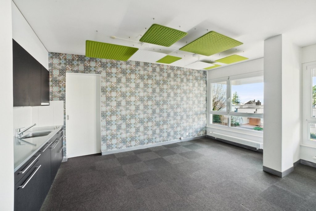 161m² office