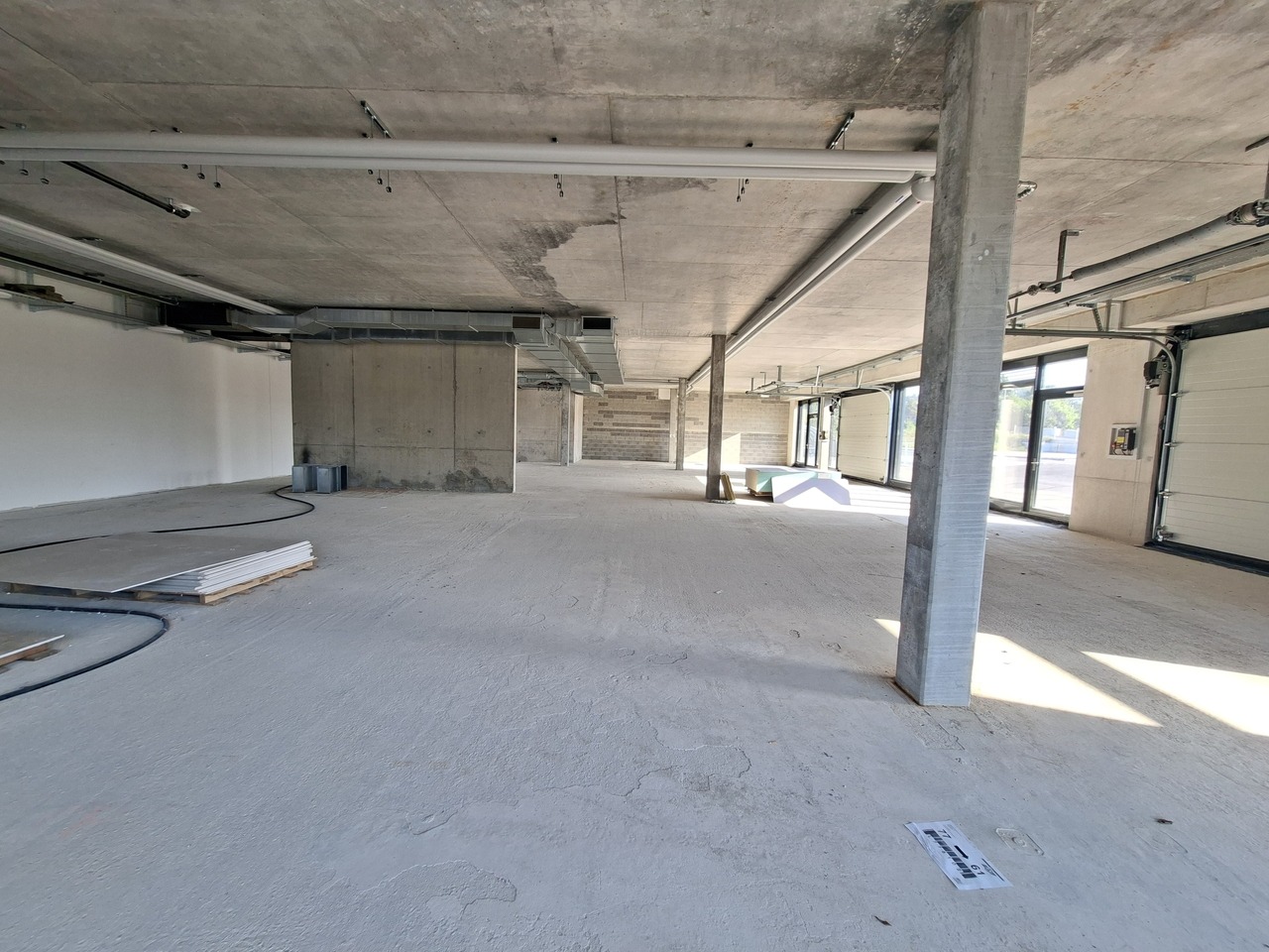 451m² commercial, photo 5 sur 8